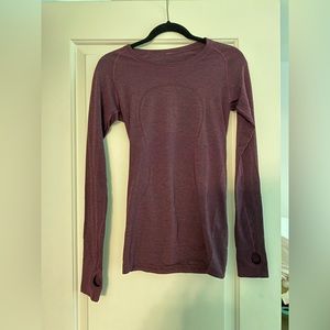 Lululemon Athletica Maroon swift tech tank // Size 6